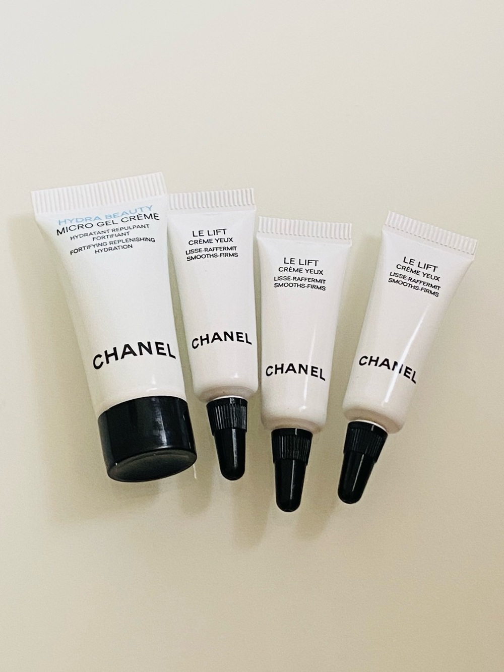 CHANEL Mini Skincare Set